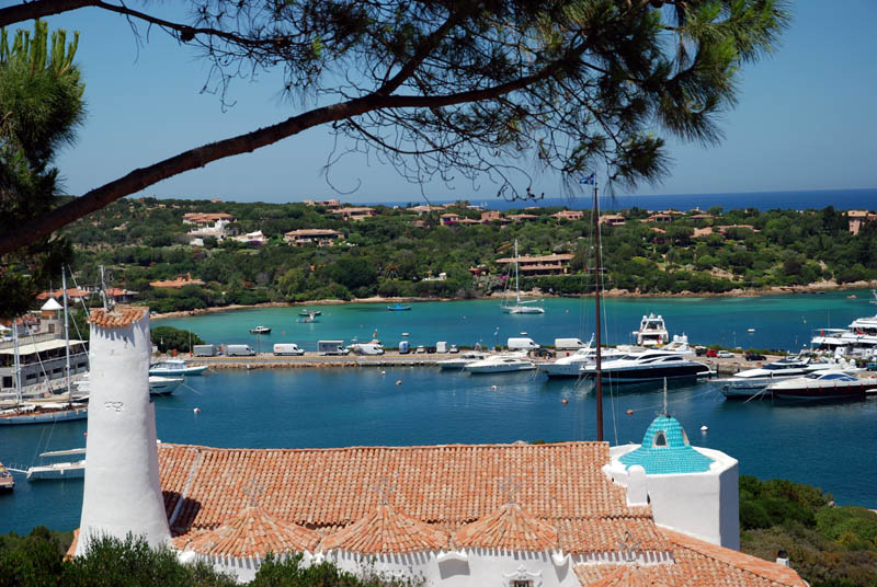 Costa Esmeralda